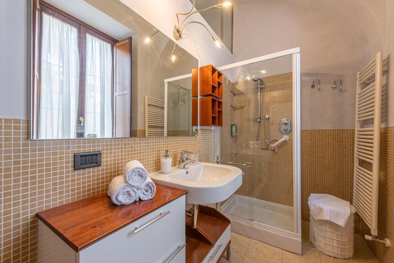 L'Antico Cedro Apartment Alba  Esterno foto